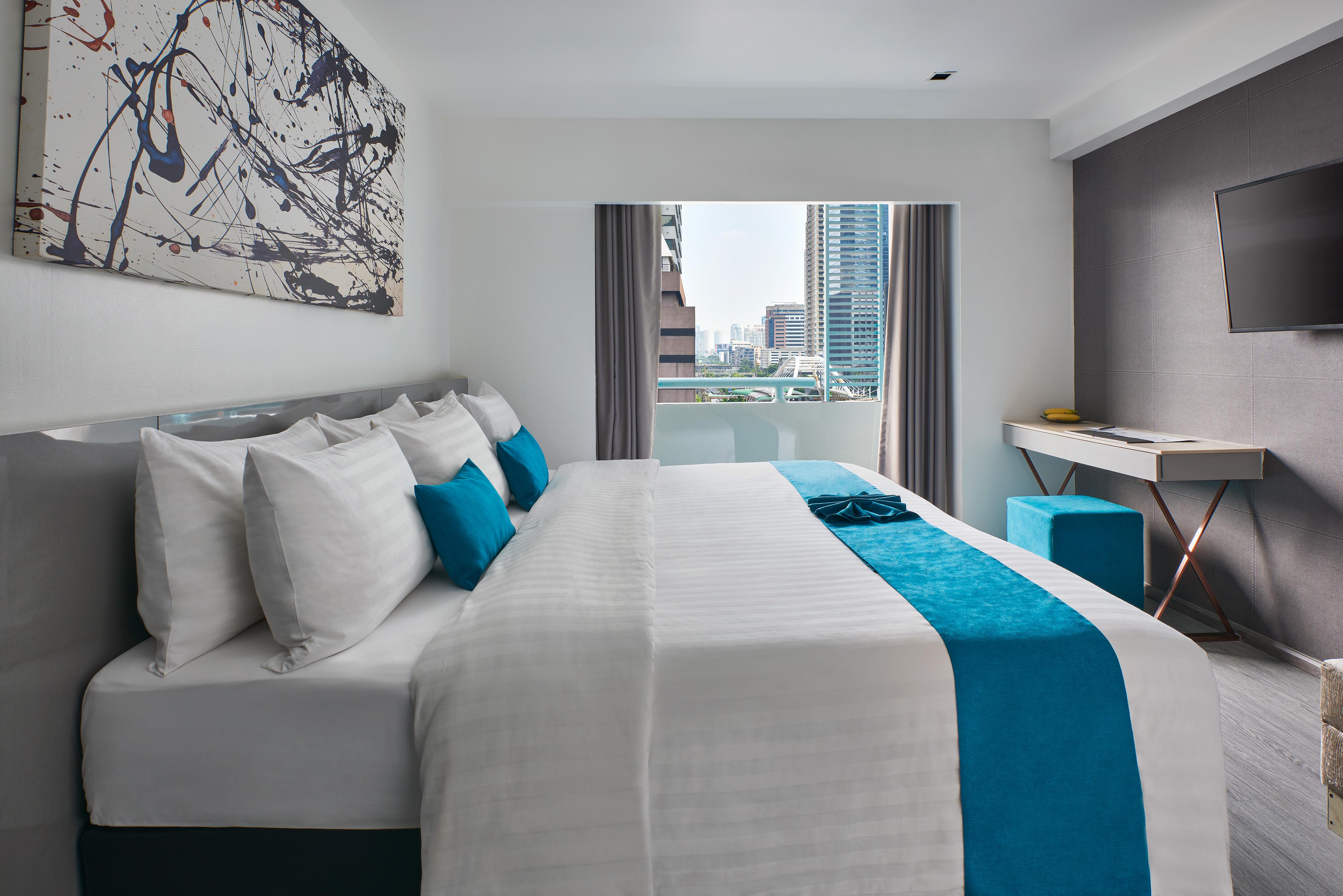 Sora Hotel Silom Bangkok Exterior photo