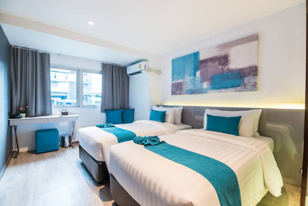 Sora Hotel Silom Bangkok Exterior photo